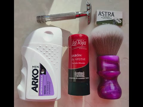 Видео: 70)#бритьЁ​ с DS Cosmetic DS-S9/Astra/La Toja Soap Stick/Yaqi/Arko Senstivie.