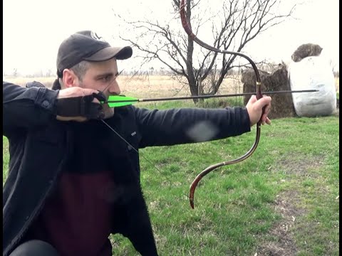 Видео: Про традиционные луки. Как стрелять из очень короткого лука