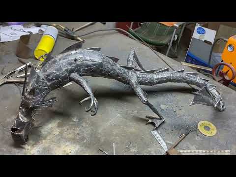 Видео: Кованый дракон