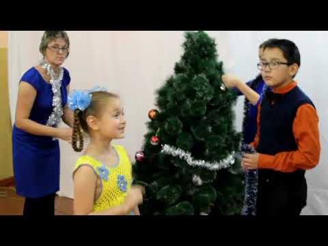 Видео: Новогодние приключения Маши и Вити. Работа Е.О. Живаевой