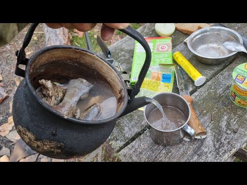 Видео: НОЧУЕМ В ИЗБЕ. УХА ИЗ ЛЕНКА. ВОТ ЭТО ОТДЫХ!