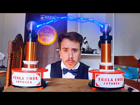 Видео: Катушка Тесла — беспроводная энергетическая установка, напечатанная на 3D-принтере (с плазменным ...