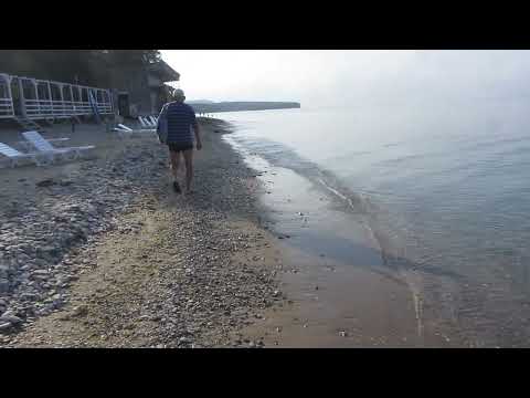 Видео: Отдых на море, 7 сентября. Песчаный пляж между Лермонтово и Пляхо.