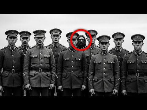 Видео: Солдаты позировали для фото. Через 100 лет снимок увеличили — и увидели НЕЧТО ужасное
