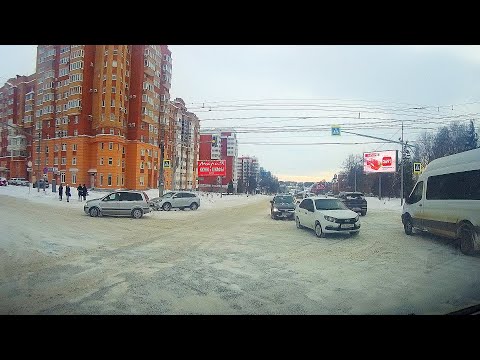Видео: Дураки на Дорогах Саранска.