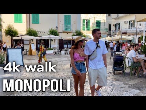 Видео: Пешеходная экскурсия по Италии 🇮🇹 MONOPOLI - 4k/60fps - Летняя прогулка по Италии