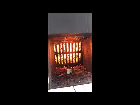 Видео: Ракетная печь для обогрева помещения.