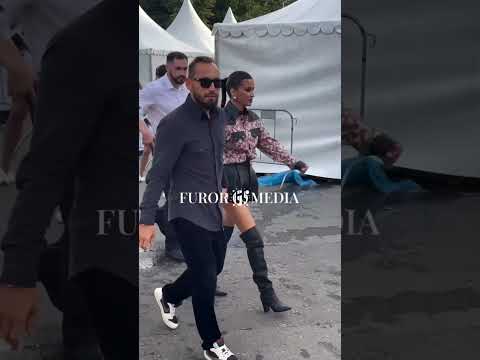 Видео: Ксения Бородина и Николай Сердюков появились на VK Fest в Москве