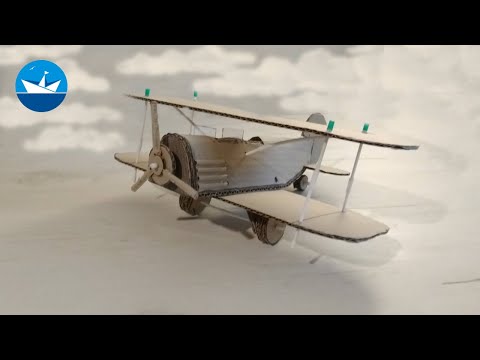 Видео: Биплан из картона/Biplane made of cardboard/DIY