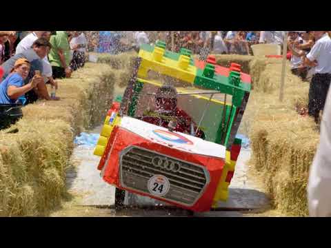 Видео: RED BULL SOAPBOX RACE SANTIAGO 2016 РЕД БУЛЛ Гонки на тарантасах Сантьяго Чили Лучшие Моменты.