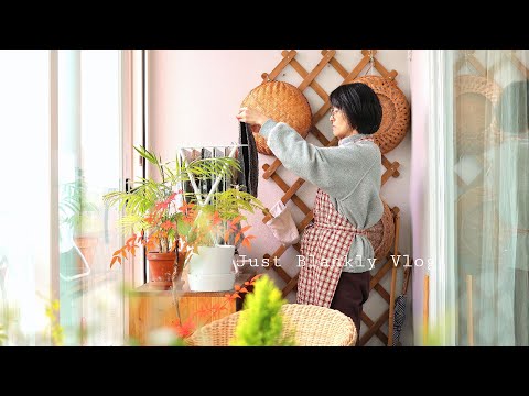 Видео: 51-я весна и созревающая жизнь