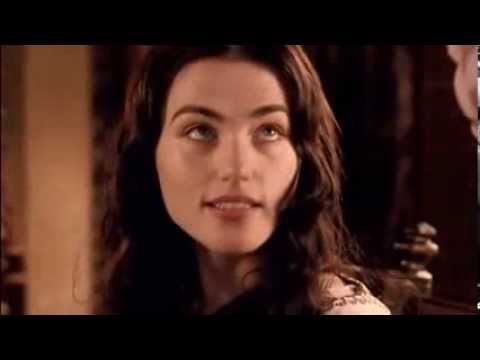 Видео: Моргана Пендрагон Осторожно брюнетка