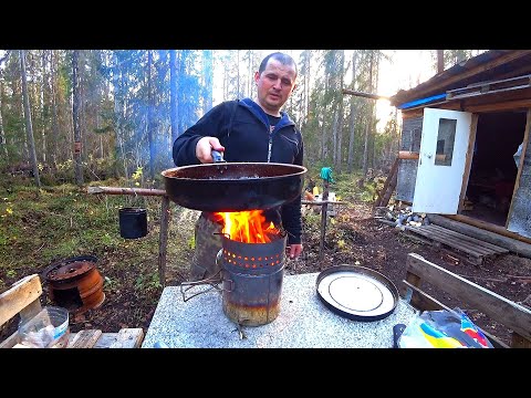 Видео: Жареный окунь и соленый сиг под картошечку. Рыбалка на сети на заморных озёрах.