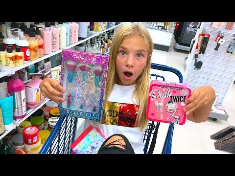 Видео: ШОППИНГ ОЧЕНЬ ЯРКАЯ КОСМЕТИКА