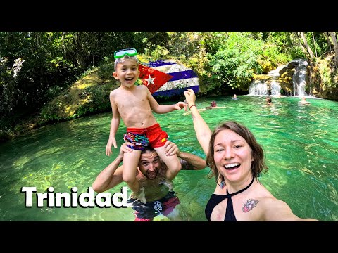 Видео: Струја само 1 ЧАС на Ден - Капење под водопад 🇨🇺