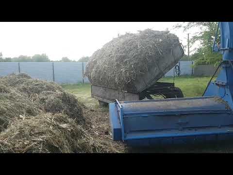 Видео: силосование кормов, для крс в домашних условиях,с МТЗ от А до Я