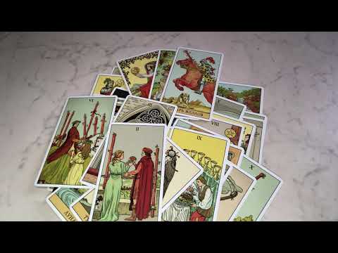 Видео: Что думает о вас мужчина #таро #таросегодня