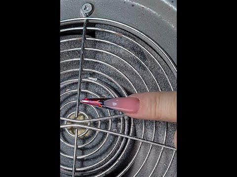 Видео: Моделирование формы современный миндаль. Дизайн ногтей .