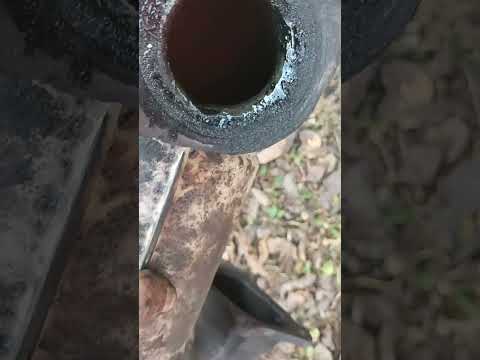 Видео: Опель Мовано 2.5 турбіна гонить масло в вихлоп