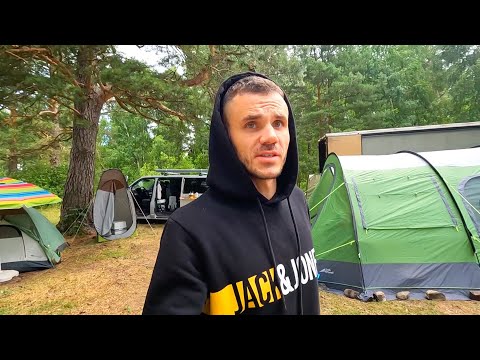 Видео: ДИКАРЯМИ НА ВОЛГЕ. Палатка вместо Турции. Кемпинг НА ШИРОКУЮ НОГУ ОБЗОР лагеря и оборудования.