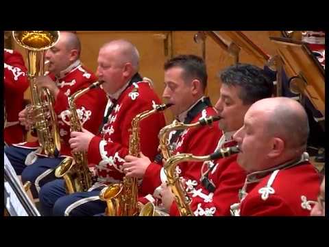 Видео: Концерт на Гвардейски Оркестър