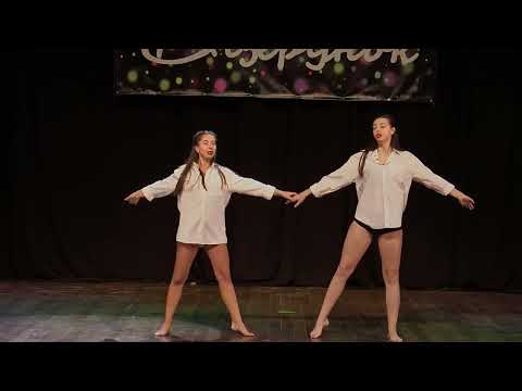 Видео: Нас хтось тримає...