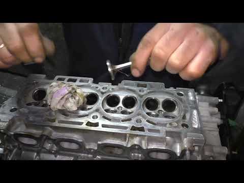 Видео: Установка ГБЦ. Пежо 807 2.0i 16v 143. 2008г. Часть 2.