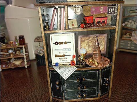 Видео: Черный стеллаж