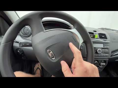 Видео: Аренда автомобиля Гранта для такси!Лифтбэк обзор! Покатушки на новой машины!