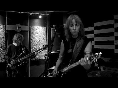 Видео: "Рада & Терновник" 01.02.2019 LIVE "Животное" - Rada & Ternovnik - "Beast"