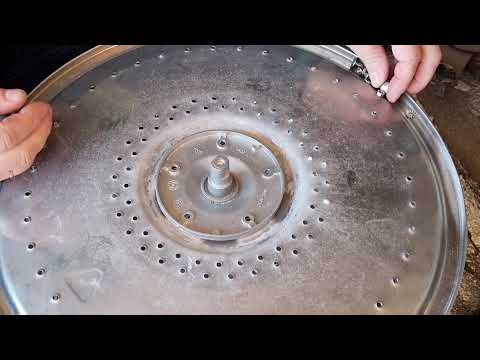 Видео: Замена фланцев (суппортов) вертикальной стиральный машины Whirlpool 083