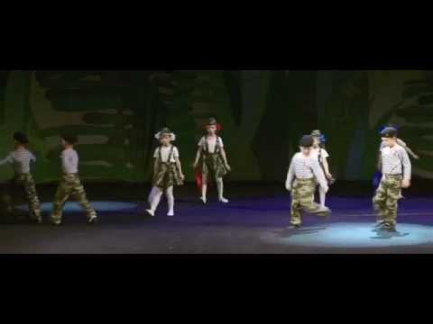 Видео: танец "Катюша". Муниципальный конкурс детского творчества "Маленькая страна"