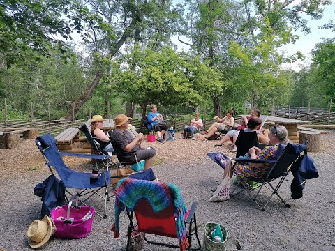 Видео: Что вяжут шведки-4: Долгожданная встреча. Покупки