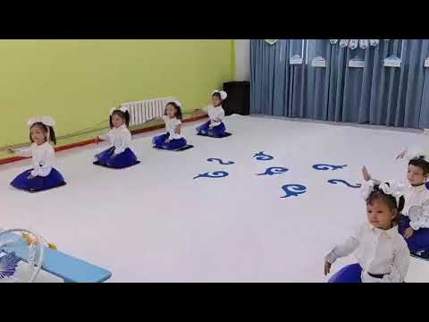 Видео: Нұршуақ тобының сұлу қыздары 😘