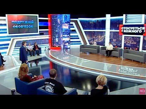 Видео: ЖИВЕ В ХАТІ ПOMEPЛОГО ЧОЛОВІКА ІЗ КОЛИШНІМ І ВСІМ СУСІДАМ Є ДО ТОГО ДІЛО, БО ХАТА ЗАВИДНА