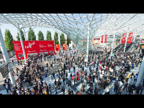 Видео: Обзор и тренды выставки Salone del mobile Milano 2024 – Итальянские кухни – CUCINE.RU