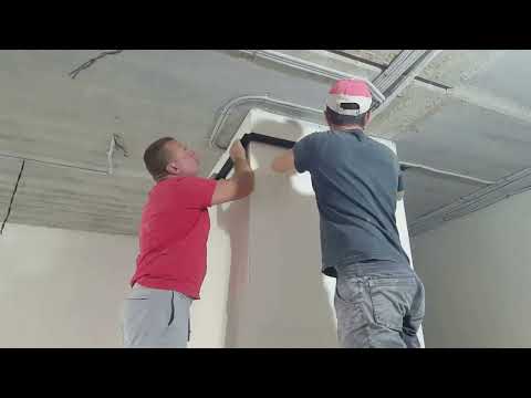 Видео: Потолок из гипсокартона, с трековыми светильниками и теневыми профилями.(Часть 1)