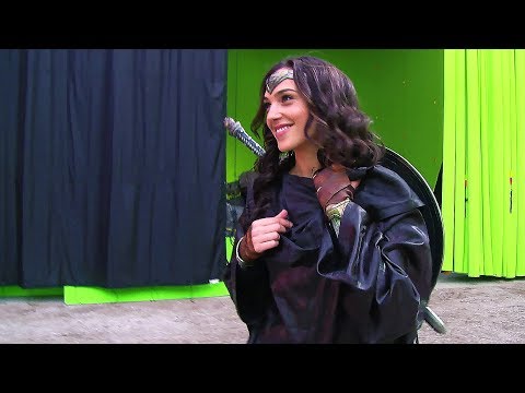 Видео: Чудо Женщина «Бэтмен против Супермена» За кадром