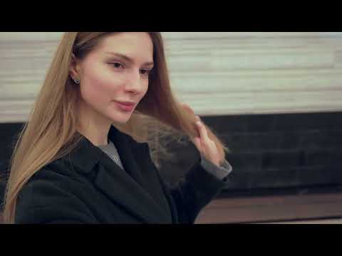 Видео: Настя первый раз в Москве