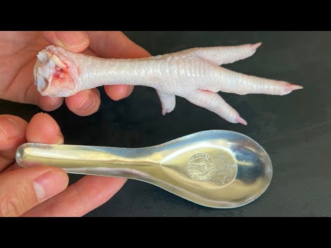 Видео: Я только сегодня узнал, что обвалка куриных ножек проста, как ложка, это чисто, быстро и полно