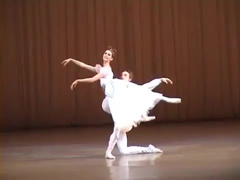 Видео: Бабочка - Алина Сомова