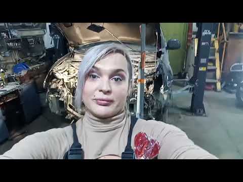 Видео: Mitsubishi outlander ноускат для крепыша снимаю двиг