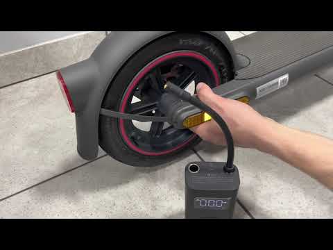 Видео: Xiaomi Mijia Pump 1S качаем колесо электросамоката Xiaomi Electric Scooter 4 Pro