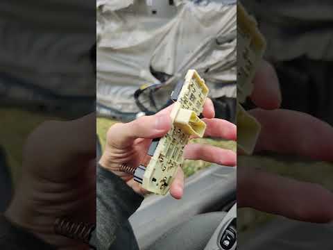 Видео: Не работают стеклоподъёмники хюндай акцент 