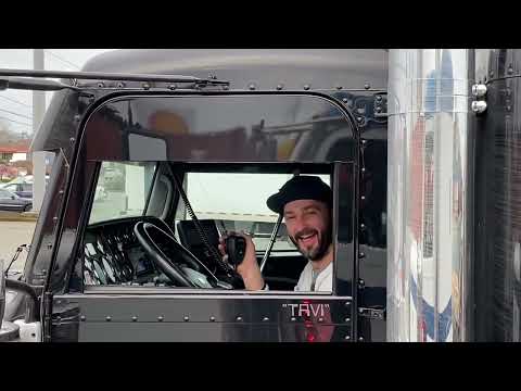 Видео: March 17, 2022 Встреча с Тавиком Peterbilt 389 Дальнобой￼￼