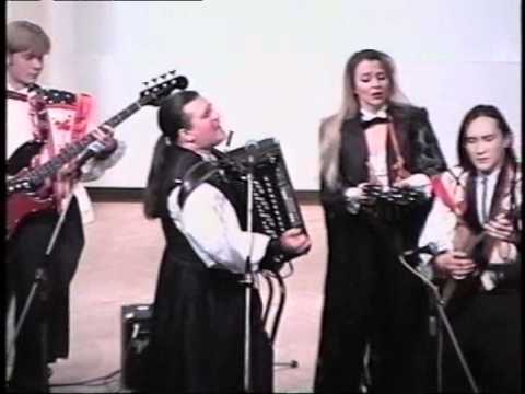 Видео: Группа "Белый день"-"Besa Me Mucho" (Live Concert)