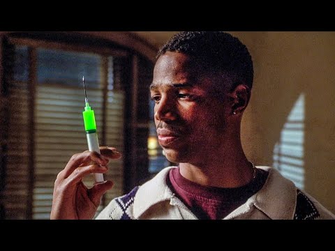 Видео: Студенту вкололи непонятную бурду и он страдает от побочек