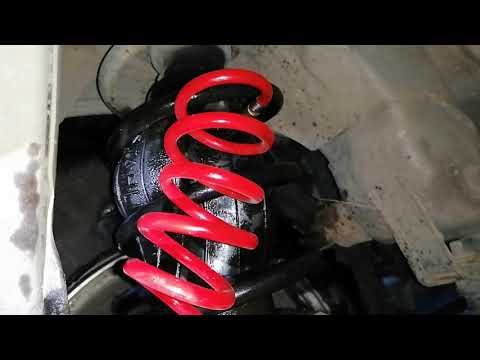 Видео: Пневмо подушки  на мазду мпв, после полу года эксплуатации.