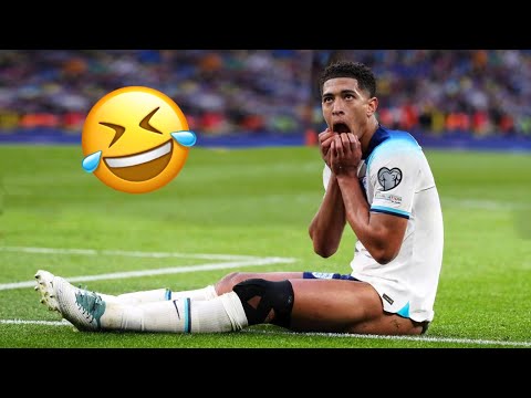 Видео: СМЕШНЫЕ МОМЕНТЫ В ФУТБОЛЕ