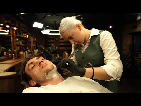 Видео: Набагато Більше, Ніж Звичайне Королівське Гоління